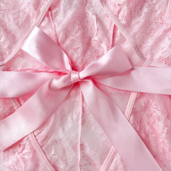 Pink Lace Chemise with Satin Bow - Picture 2 of 7